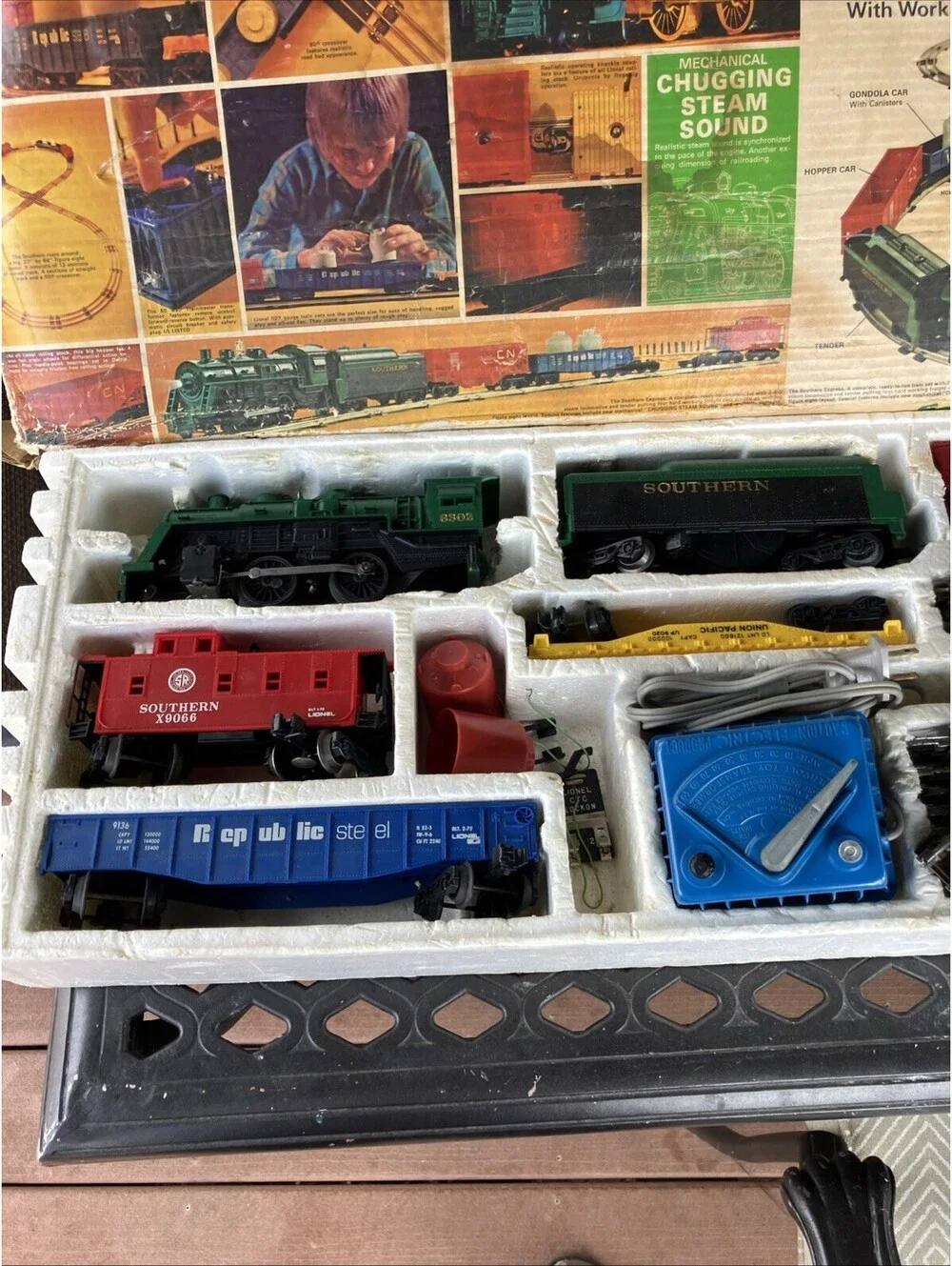 Vintage Lionel Southern Express #12033 O27 Gauge Electric Train Set Complete Box